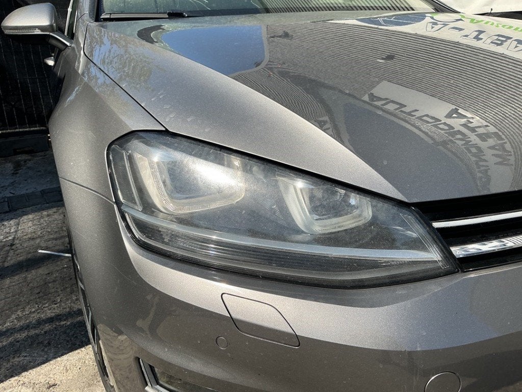 PHARE / OPTIQUE AVANT DROIT Golf VII (AUA) (|5G1941754|), Volkswagen, Volkswagen AG, Utilisé, Kundenbetreuung@volkswagen.de