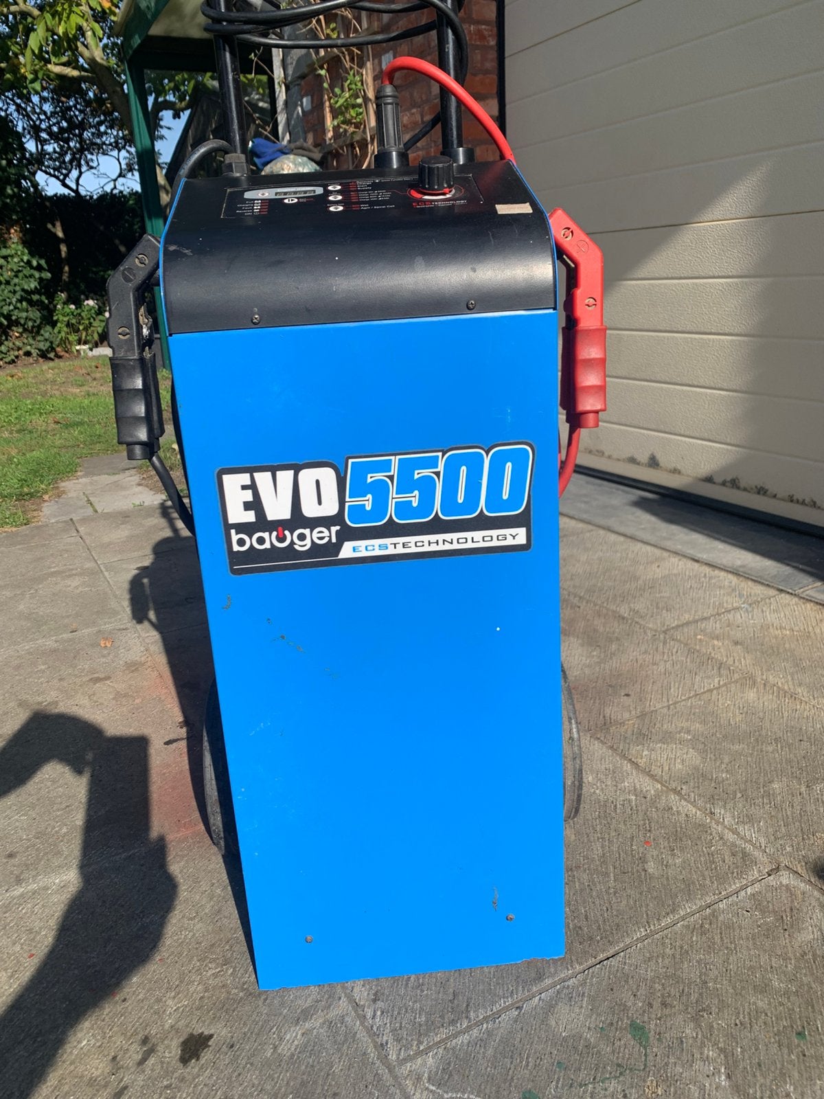 Professionele batterij lader en starter, Ophalen, Zo goed als nieuw