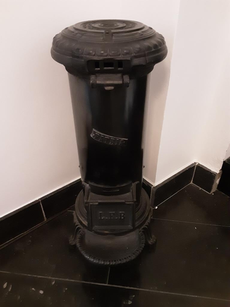 Ancienne poele en fonte, Enlèvement