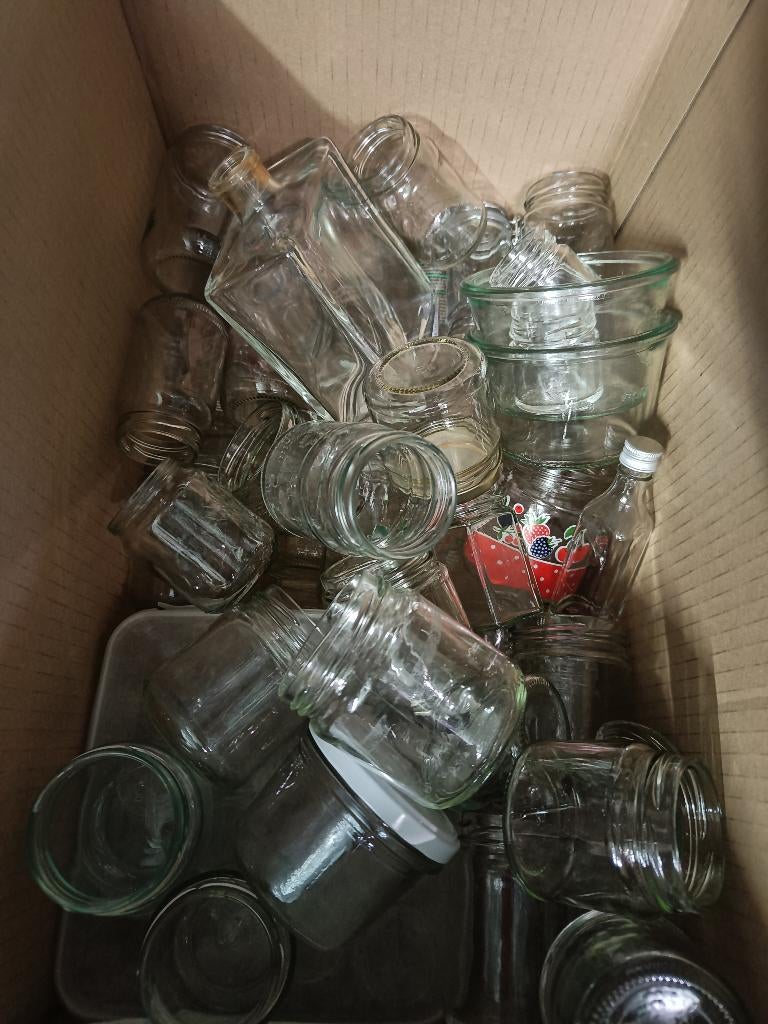 Gratis glazen potjes, Enlèvement