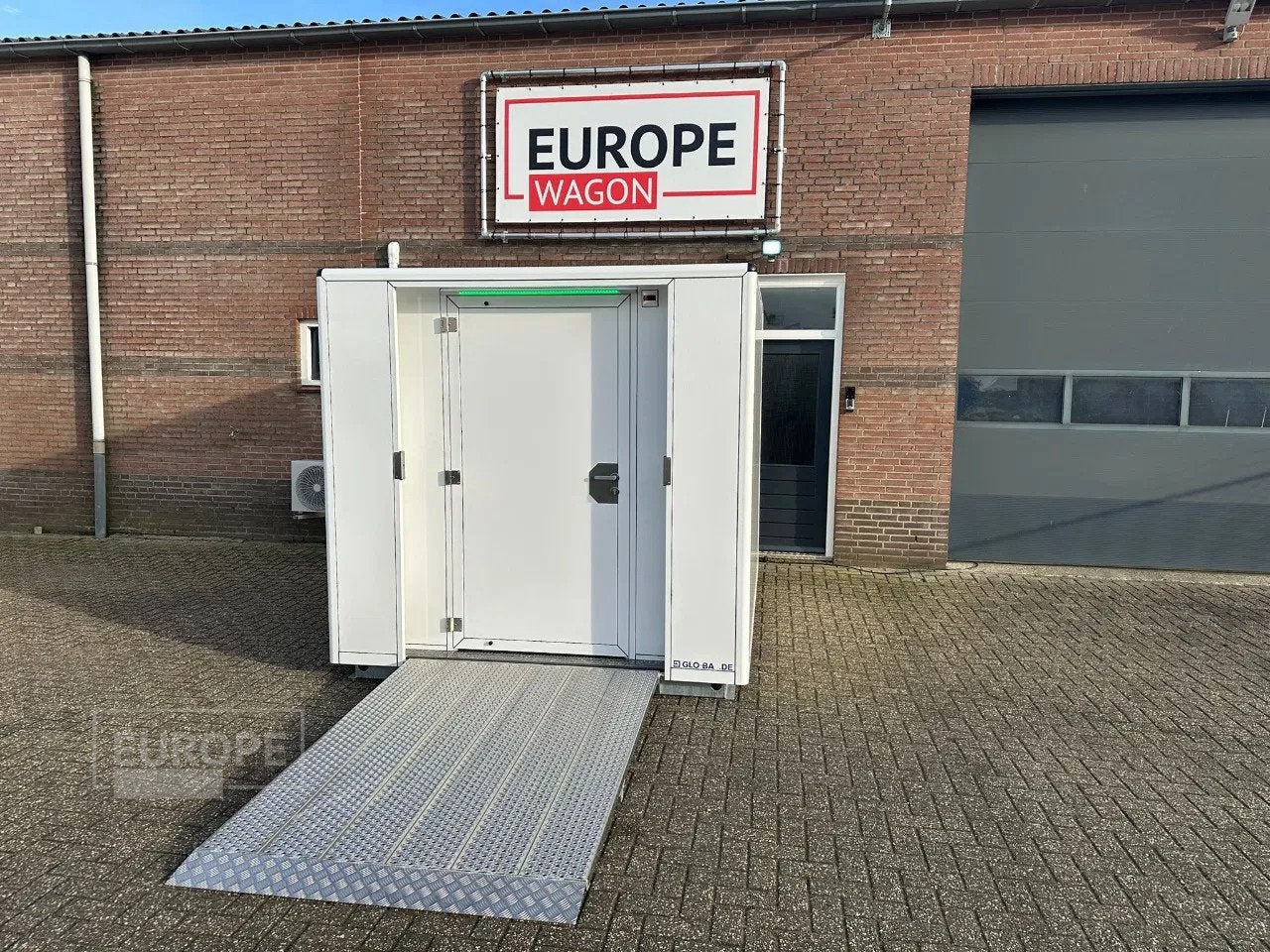 GLOBAL MIVA toilet container (bj 2025), Zakelijke goederen, Machines en Bouw | Keten en Containers