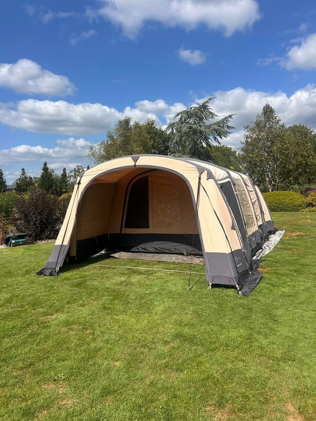 Près de l'espace aérien 380 TC de Bardani, Caravanes & Camping, Enlèvement, Utilisé, Jusqu'à 5