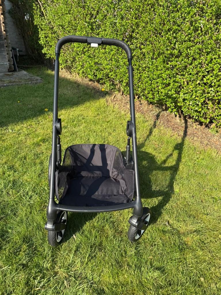Cybex Gold kinderwagen — Cot S Lux inbegrepen — €399, Kinderen en Baby's, Babymode-accessoires, Zo goed als nieuw, Ophalen of Verzenden