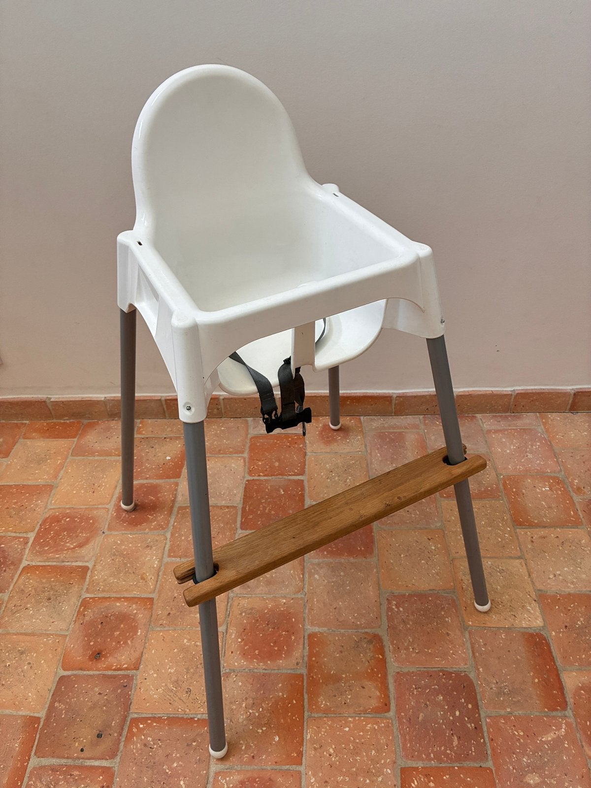 IKEA Antilop kinderstoel + houten voetensteun, Ophalen, Gebruikt