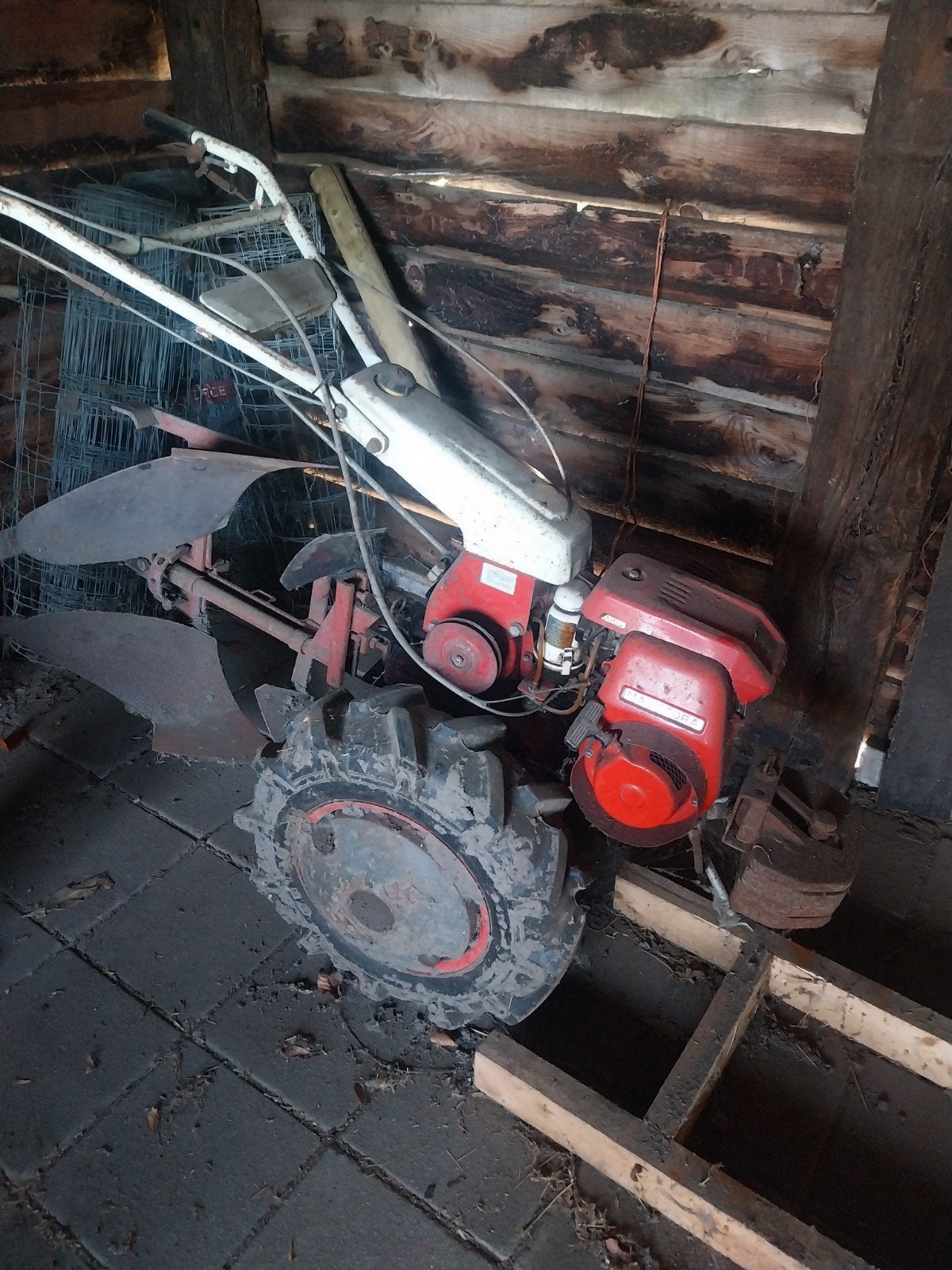 tuinbouwmachine in goede staat, Ophalen