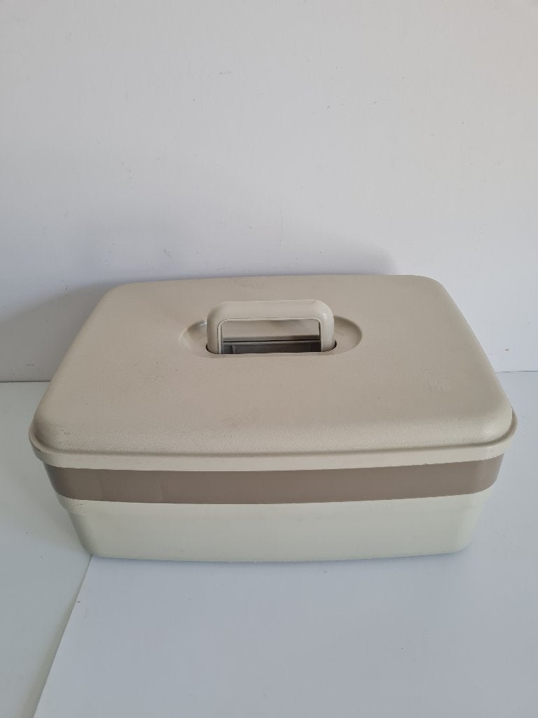 zeer mooie vintage naaidoos - naaibox / Curver, Collections, Rétro, Enlèvement ou Envoi