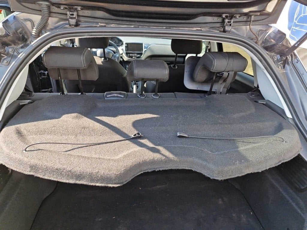 PLAGE ARRIERE 208 I (CA / CC / CK / CL) (|9673766680|), Kontakt-peugeot@peugeot.com, Utilisé, Peugeot Deutschland GmbH, Bahnhofsplatz
65423  Rüsselsheim, DE
