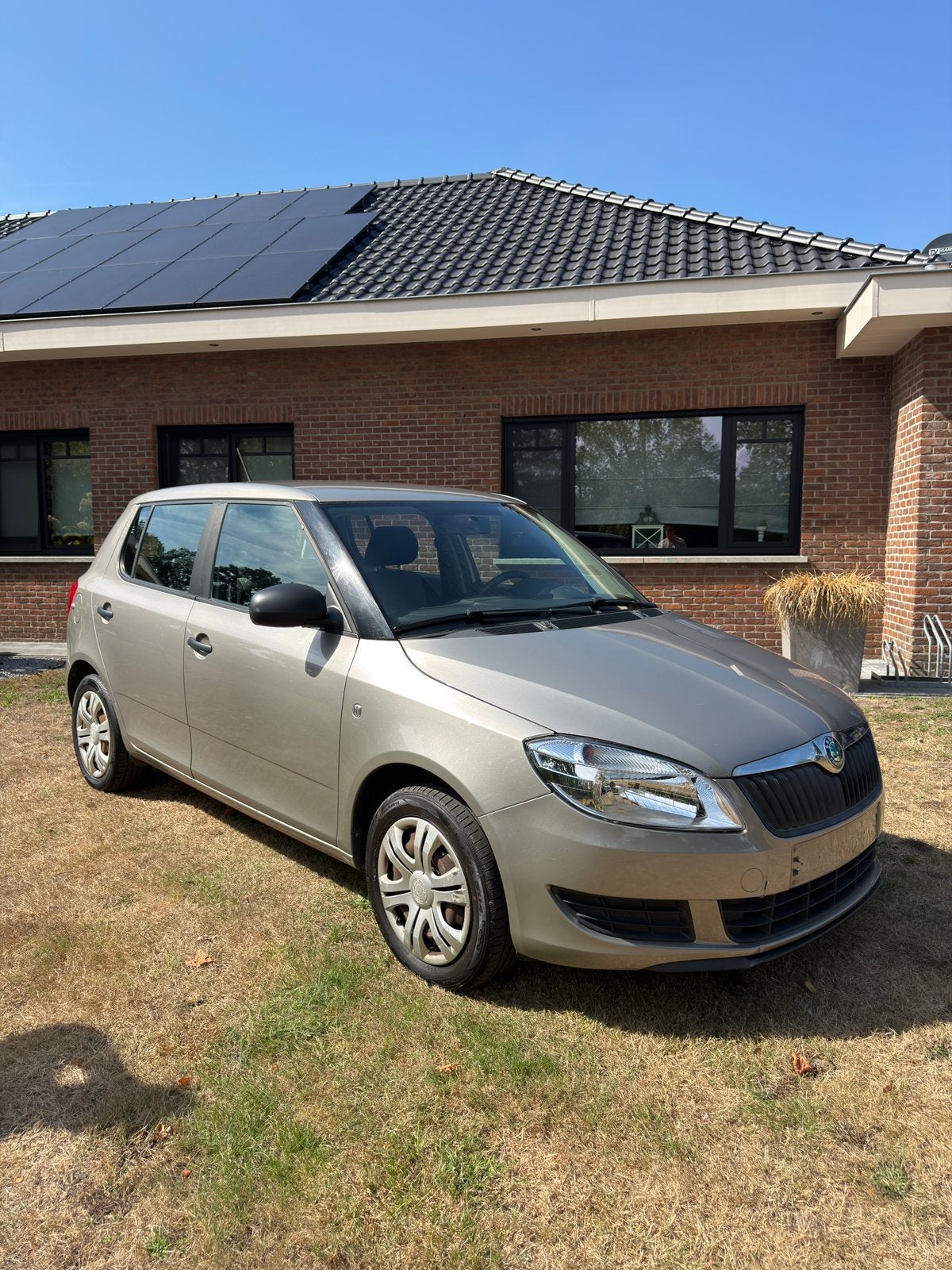 Skoda Fabia 1.2Benzine*Gekeurd voor verkoop*, Voorwielaandrijving, Euro 5, Stof, Zwart