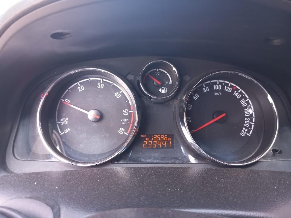opel antara, Autos, Achat, Boîte manuelle, 5 portes, Système audio