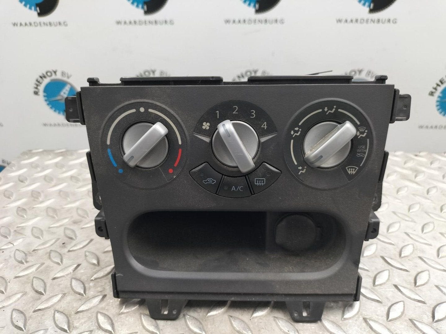 OPEL AGILA 1.0 Edition  KACHEL BEDIENINGSPANEEL 2012, Ophalen of Verzenden, Gebruikt, Stiba lid