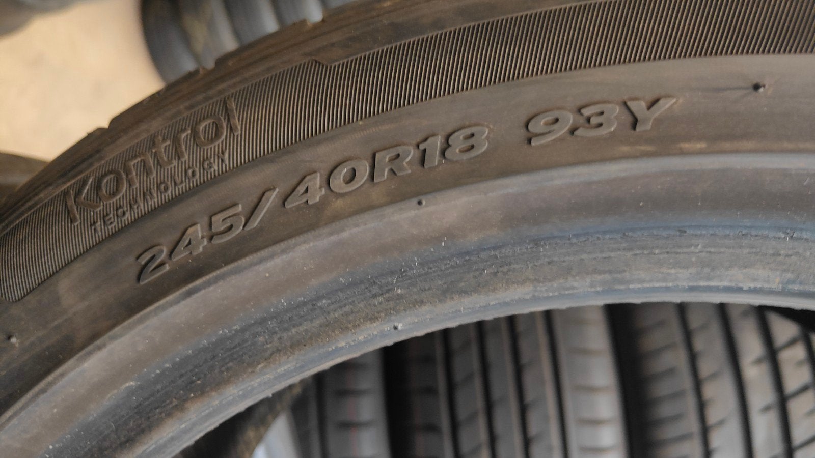 245/40r18 Hankook 50€ per stuk met montage en balanceren, Auto-onderdelen, Ophalen