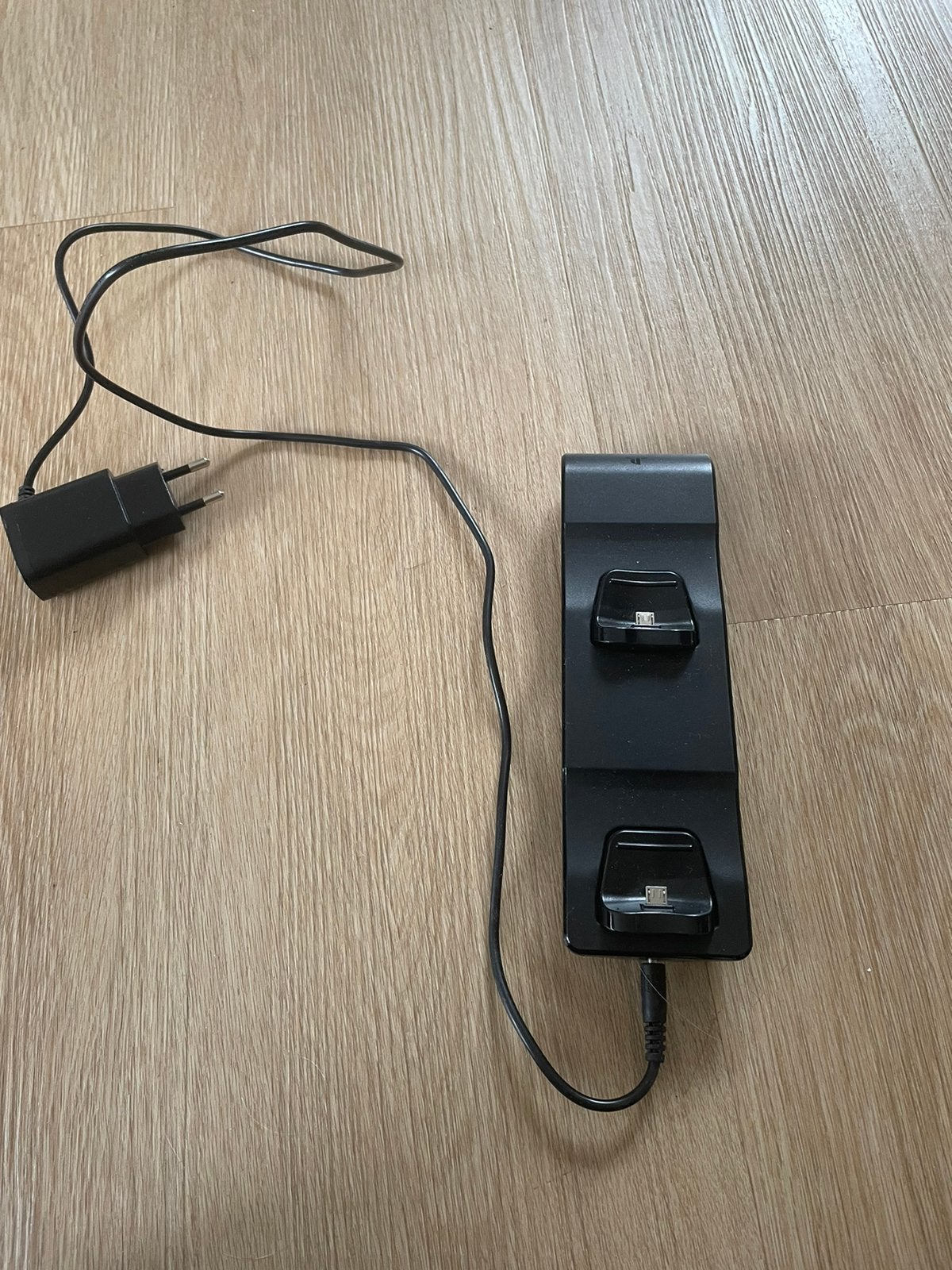 Oplader, Games en Spelcomputers, Ophalen of Verzenden, Zo goed als nieuw