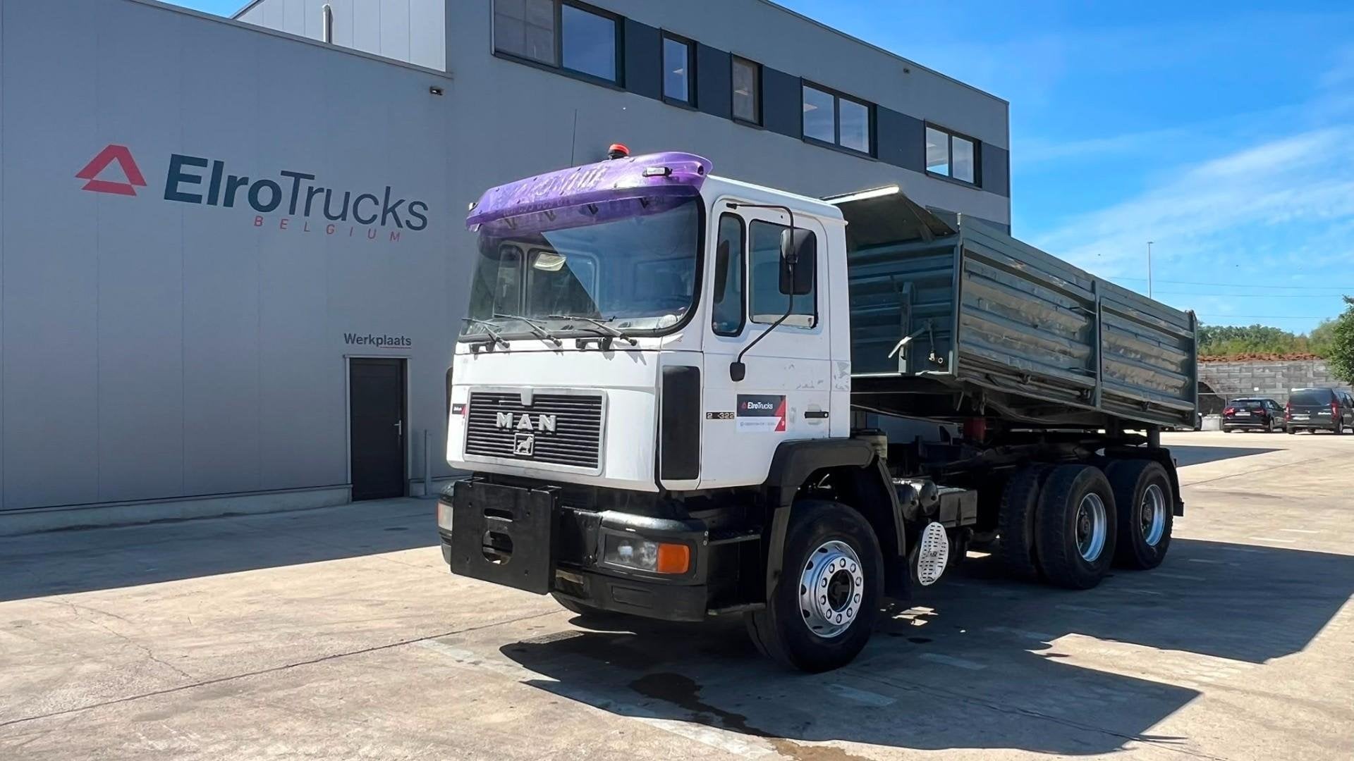 MAN 26.322 (POMPE MANUELLE / MANUAL PUMP / 6X4 / BIG AXLE /, Auto's, Vrachtwagens, Euro 2, Achterwielaandrijving, Overige kleuren