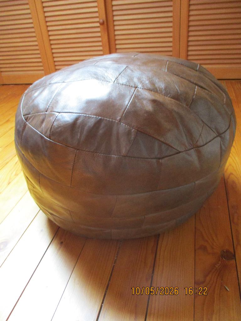 Vintage lederen poef, Huis en Inrichting, Ophalen, Leer, Zo goed als nieuw, Vintage