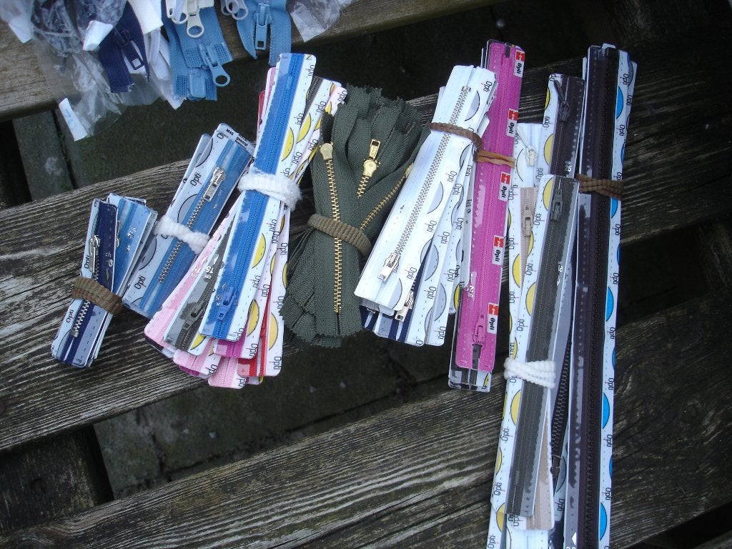 Lot nieuwe ritsen /deelbaar en niet deelbaar, Hobby en Vrije tijd, Naaien en Fournituren, Ophalen, Nieuw, Rits of Sluiting