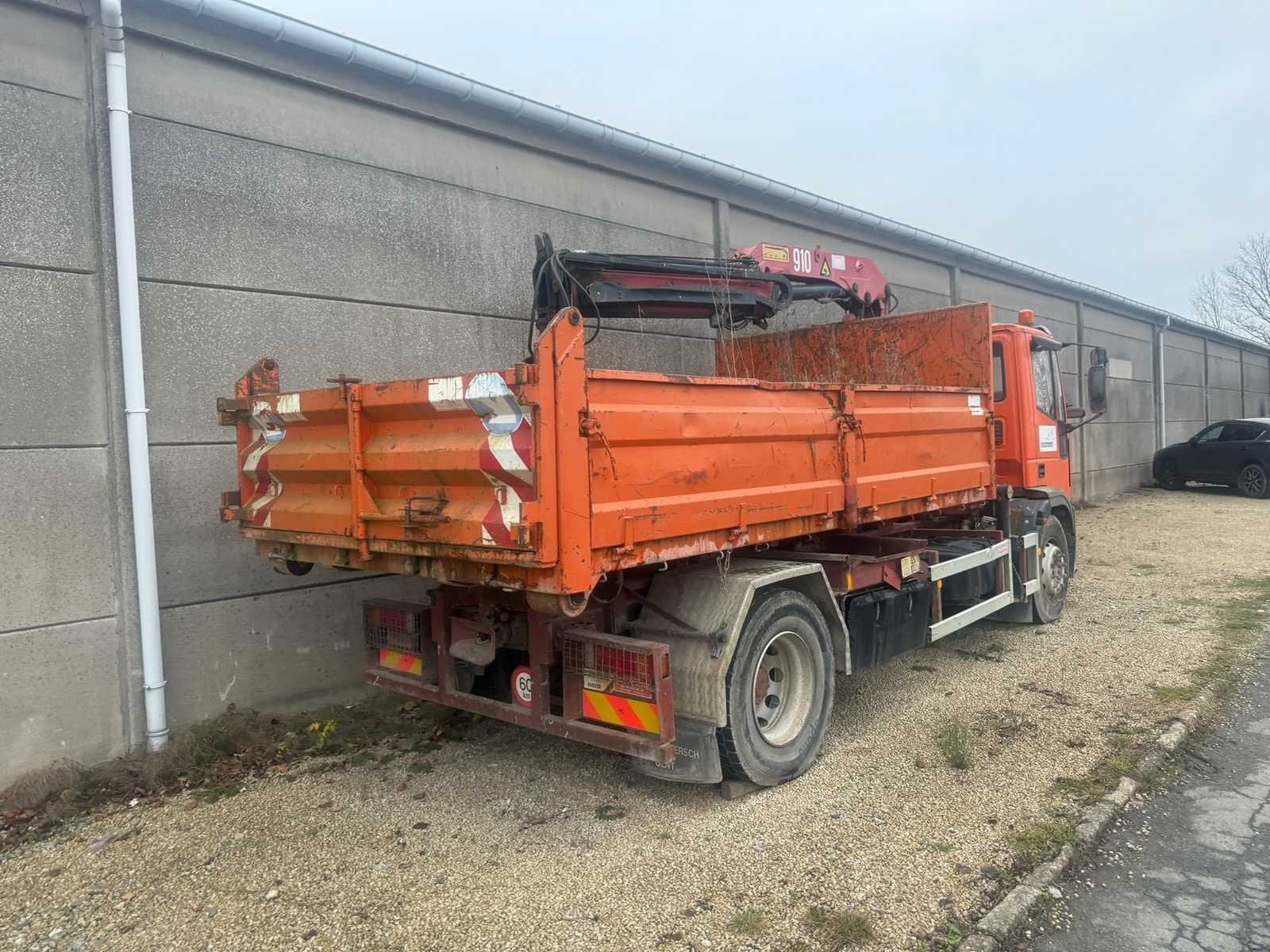 IVECO - 2002 - EUROCARGO - Vrachtwagen, Iveco, Overige brandstoffen, Bedrijf, Te koop