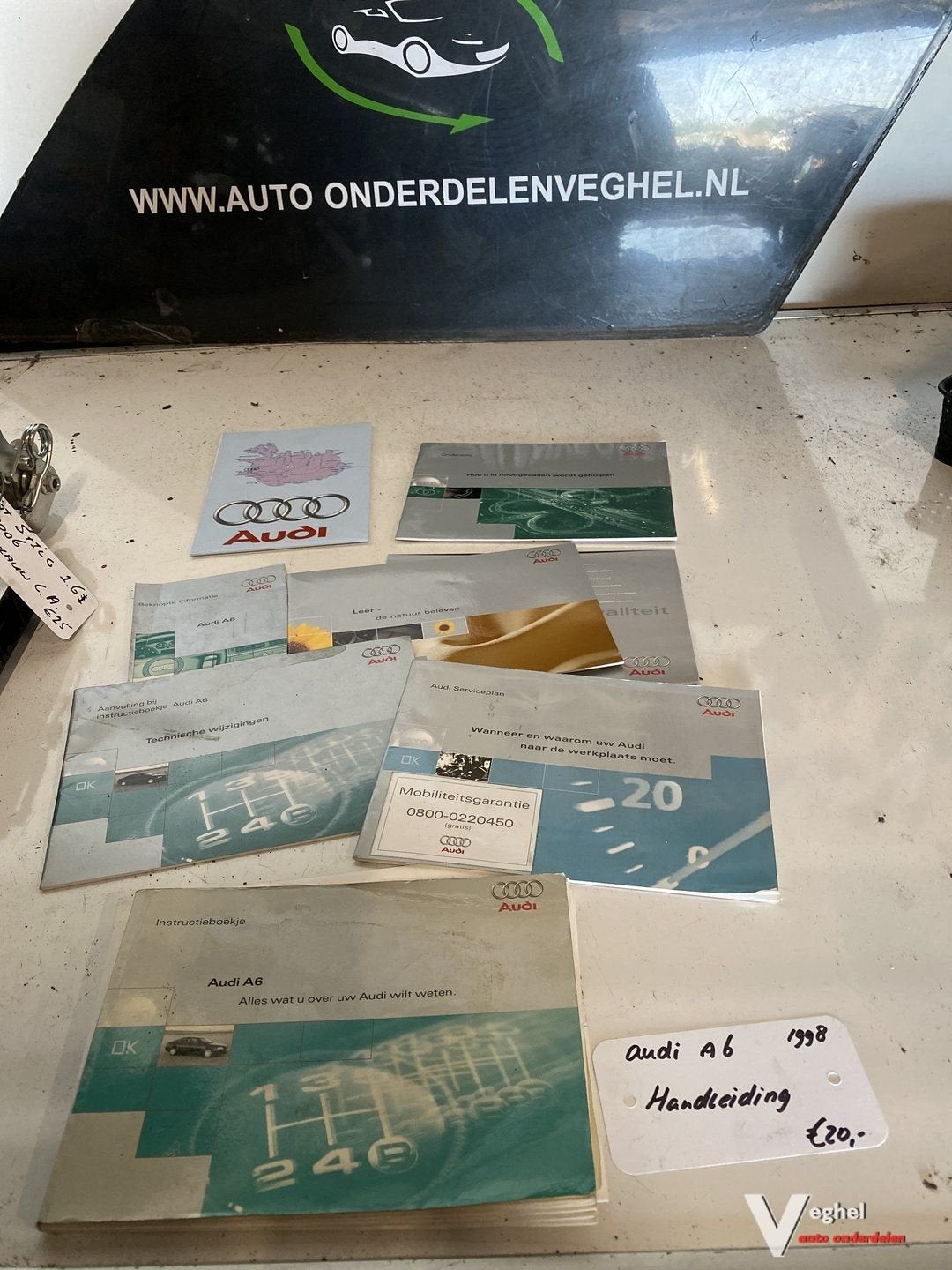 Audi A6 1998 Handleiding, Auto diversen, Ophalen of Verzenden