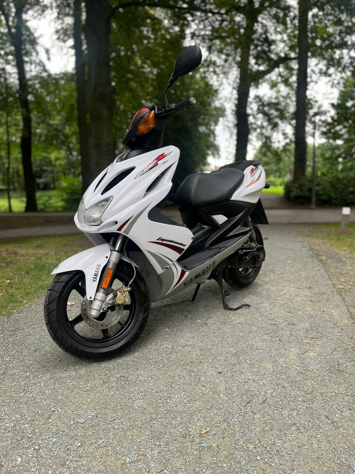 Yamaha Aerox 2 takt nieuwstaat 3663km, Ophalen, Zo goed als nieuw, Elektrisch, Aerox