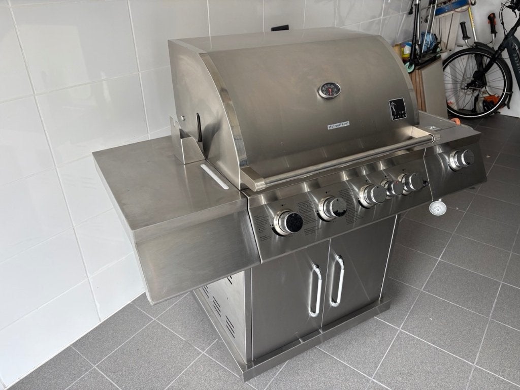 BARBECUE, Ophalen, Zo goed als nieuw, Zie foto