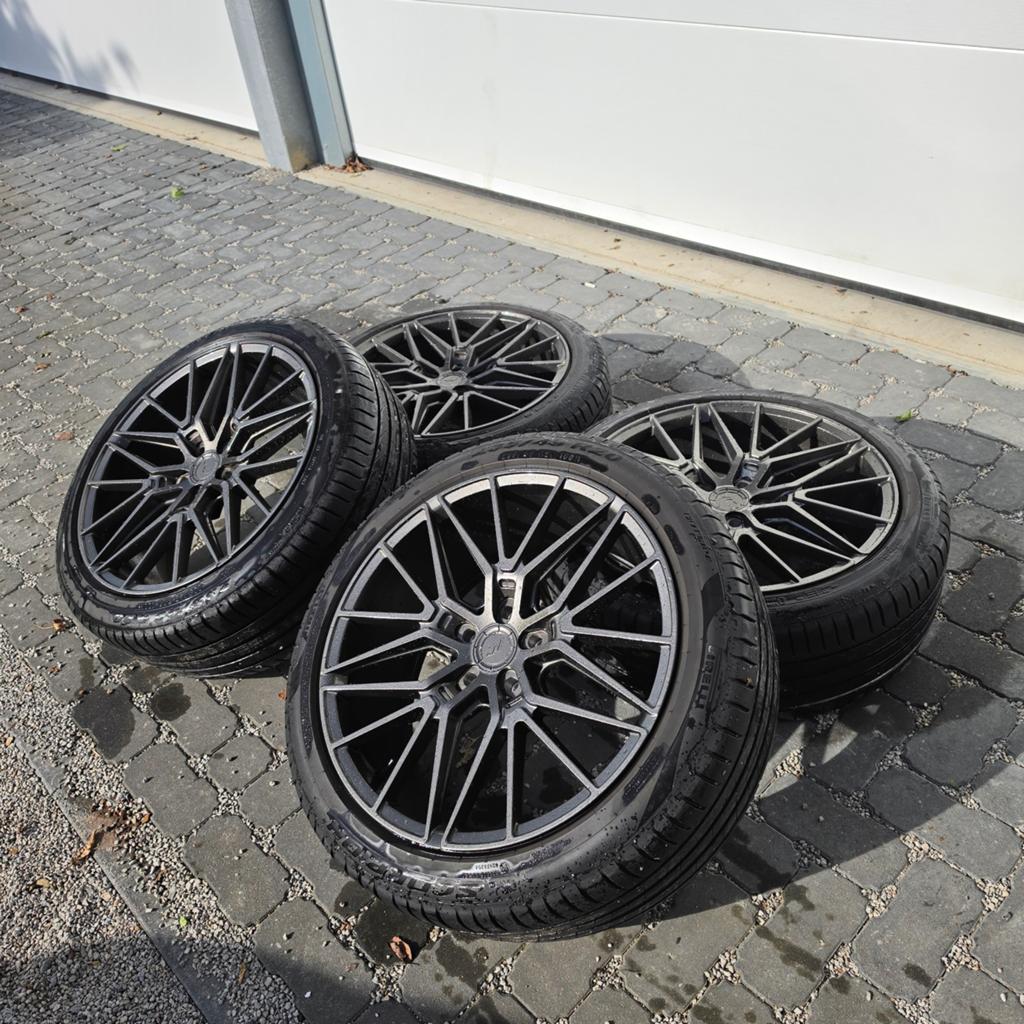 Velgen met zomerband - Japan Racing JR38 8.5J x 20", Auto-onderdelen, Ophalen, Zomerbanden, Velg(en)
