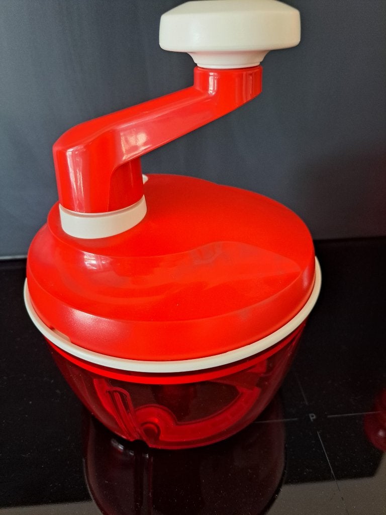 Tupperware hakmolen groot model, Huis en Inrichting, Ophalen of Verzenden, Zo goed als nieuw