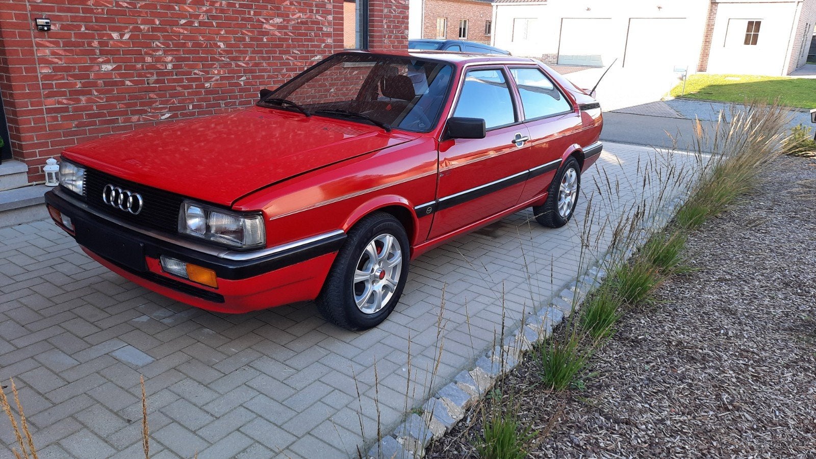 Audi GT Coupe, Autos, Rouge, Achat, Coupé, Boîte manuelle