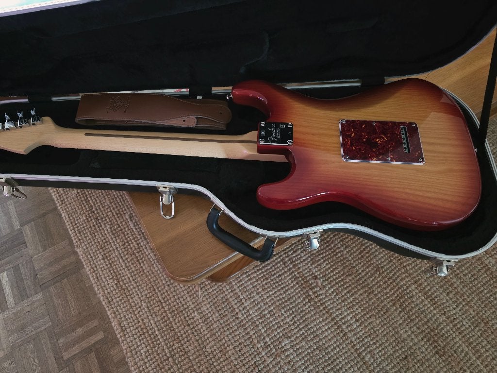 Fender USA stratocaster 60 th anniversary HSS, Ophalen, Zo goed als nieuw, Solid body, Fender