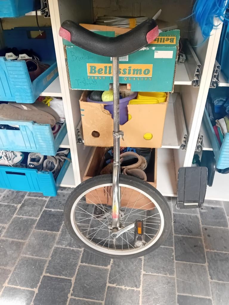 Eenwieler / circus monowheel, Ophalen