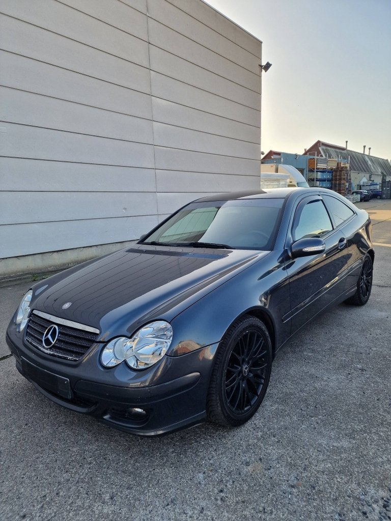 Mercedes-Benz Class C 220 CDI // MARCHAND, Auto's, 100 kW, Zwart, 4 cilinders, Bedrijf