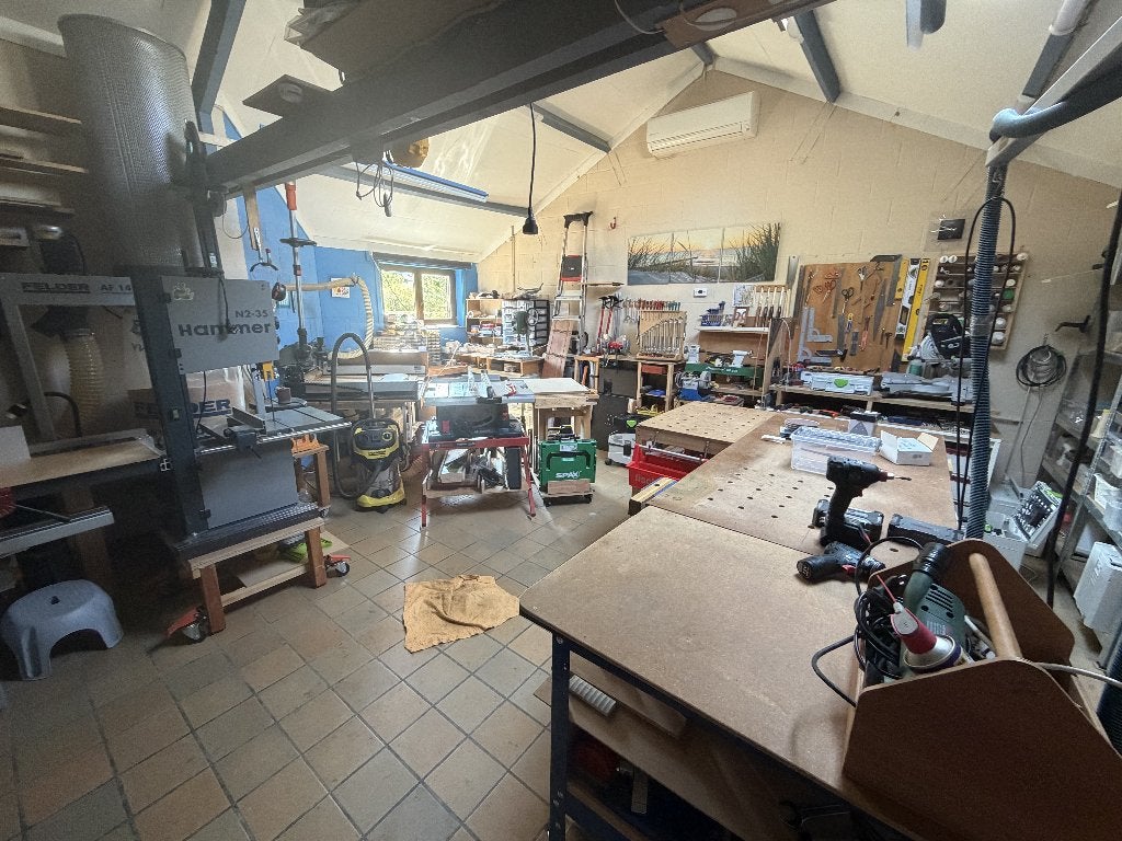 Compleet kavel Timmerwerk en/of meubelmakerij., Zakelijke goederen, Machines en Bouw | Houtbewerking, Ophalen
