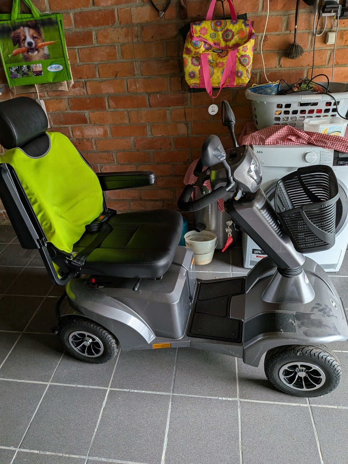 Invalidenscooter sterling S700, Enlèvement, Comme neuf, Sterling, 16 km/h ou plus