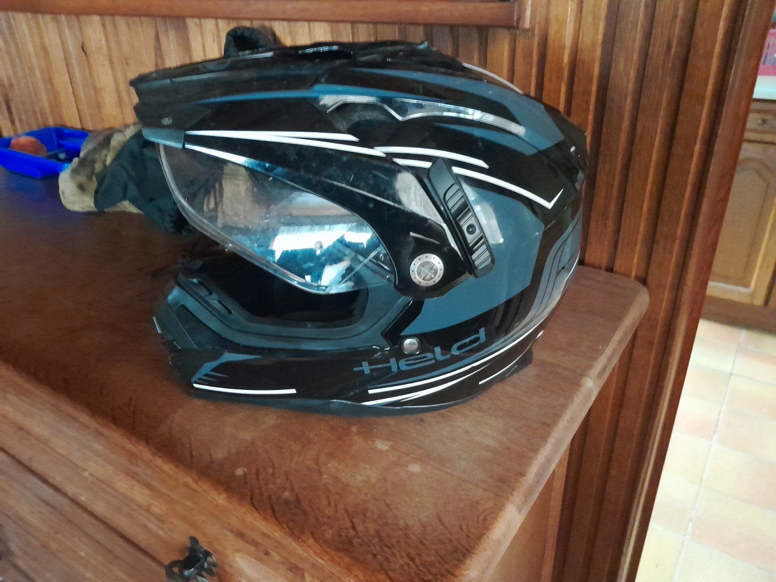 Helm, Ophalen