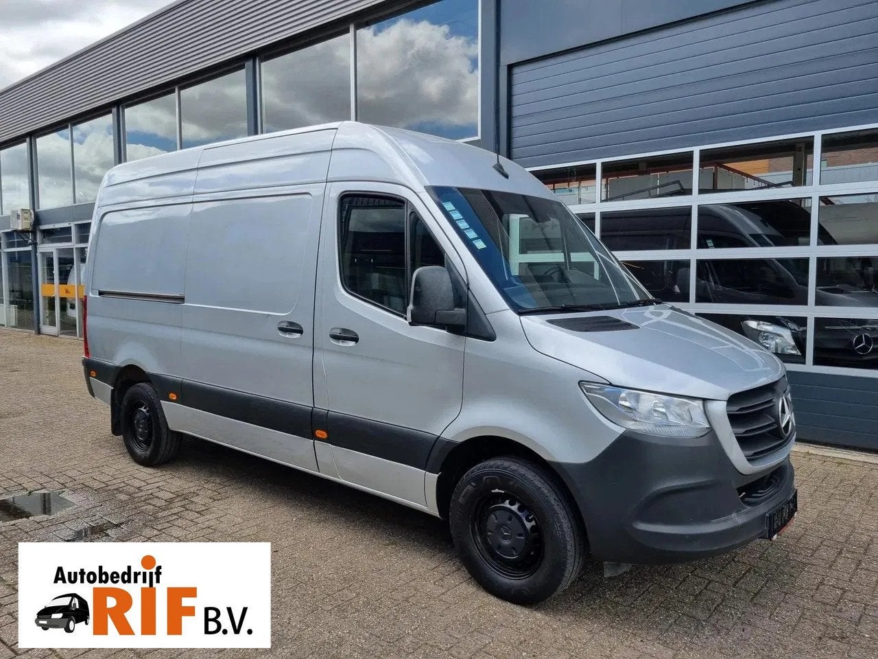 Mercedes-Benz Sprinter 316 CDI 163 PK L2H2 EURO 6C, Auto's, Achterwielaandrijving, 4 cilinders, 2000 kg, Bedrijf