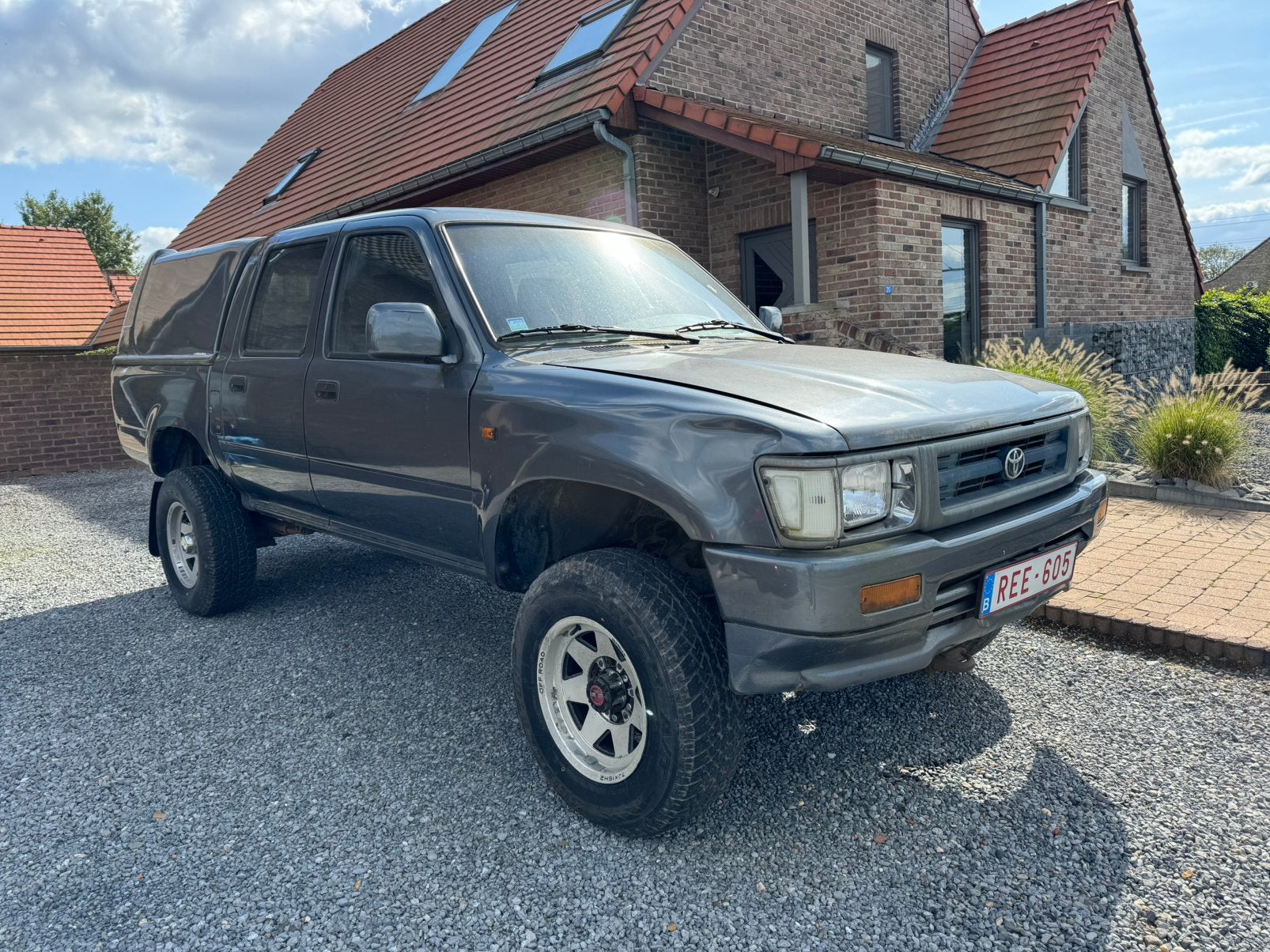 Wij kopen alle modellen **HILUX** Oud-Jong  (ook met schade), Auto's, https://public.car-pass.be/vhr/b76e5c79-95fc-40ec-91b1-6f20316eb17