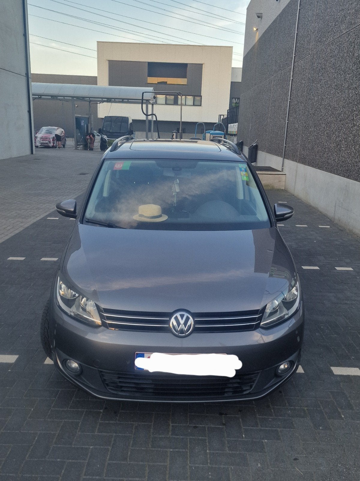 Te koop: mooie en ruime Volkswagen Touran uit 2013, Entreprise, Achat