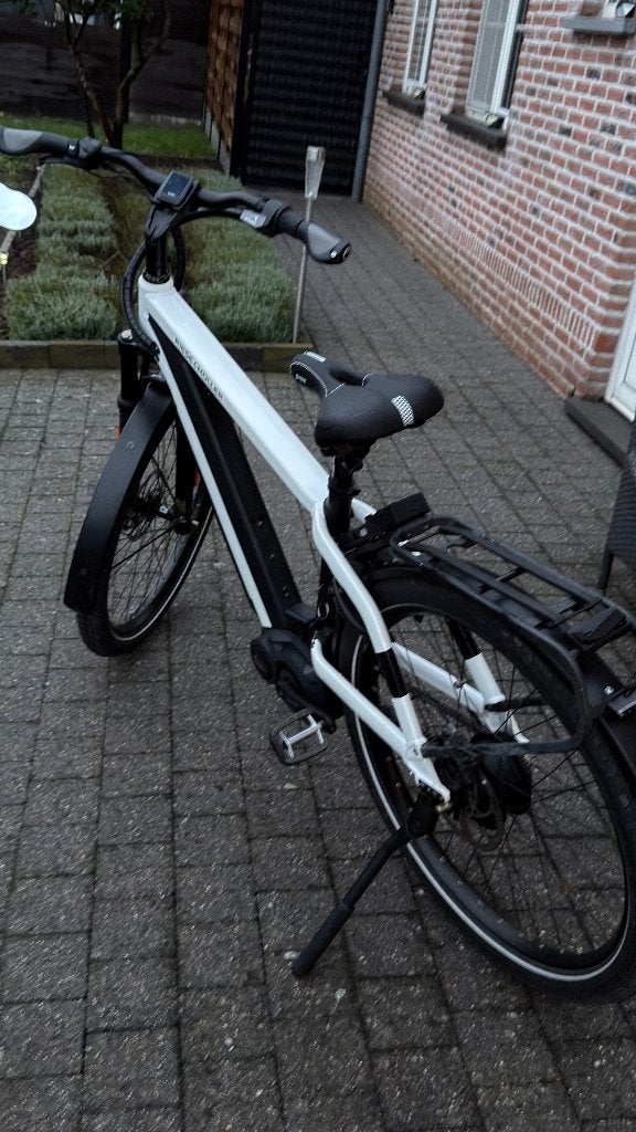 Riese en Muller charger, Zo goed als nieuw, 47 tot 51 cm, 50 km per accu of meer, Ophalen