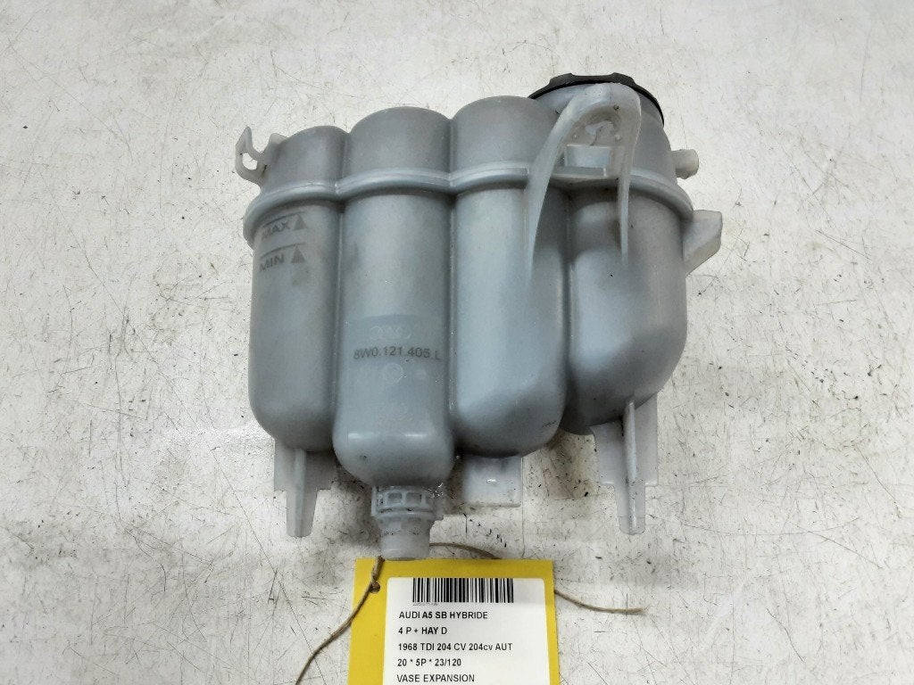 VASE D'EXPANSION Audi A5 Sportback (F5A / F5F) (8W0121405L), Auto-Union-Straße  1,
85057  Ingolstadt, DE, Info@audi.de, Audi, Utilisé