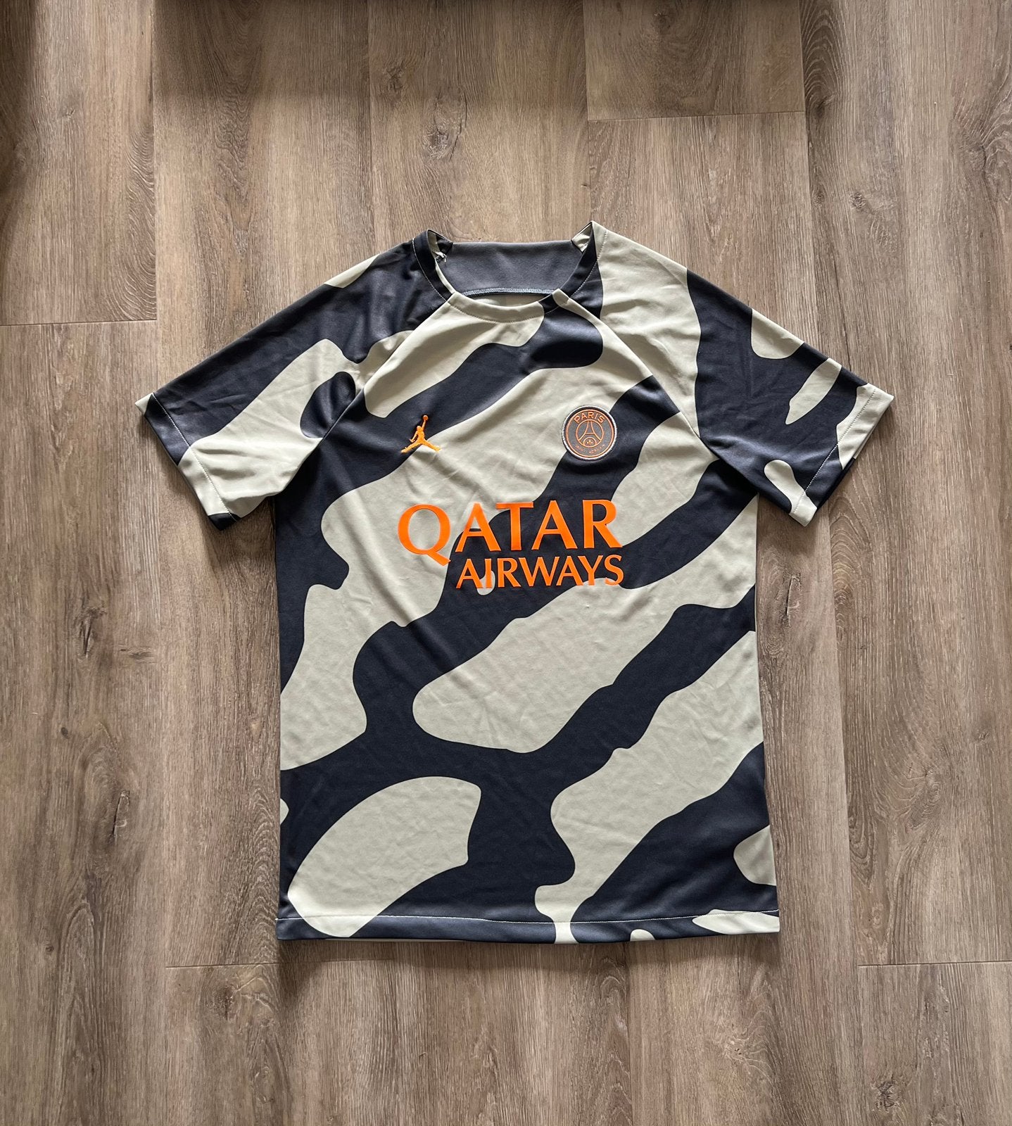 Origineel PSG trainingsshirt 2023/24 maat M, Maat M, Ophalen of Verzenden, Zo goed als nieuw, Shirt