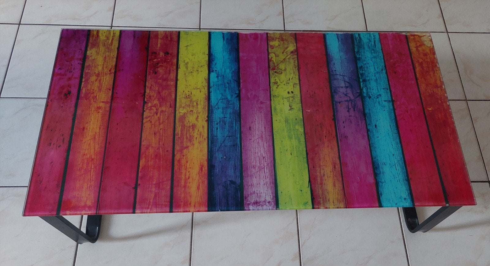 Table basse coloré, Enlèvement