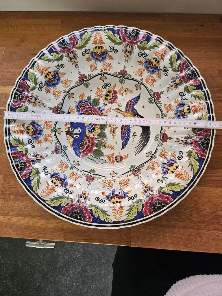 Assiette en céramique avec motif oiseau-fleur, Enlèvement
