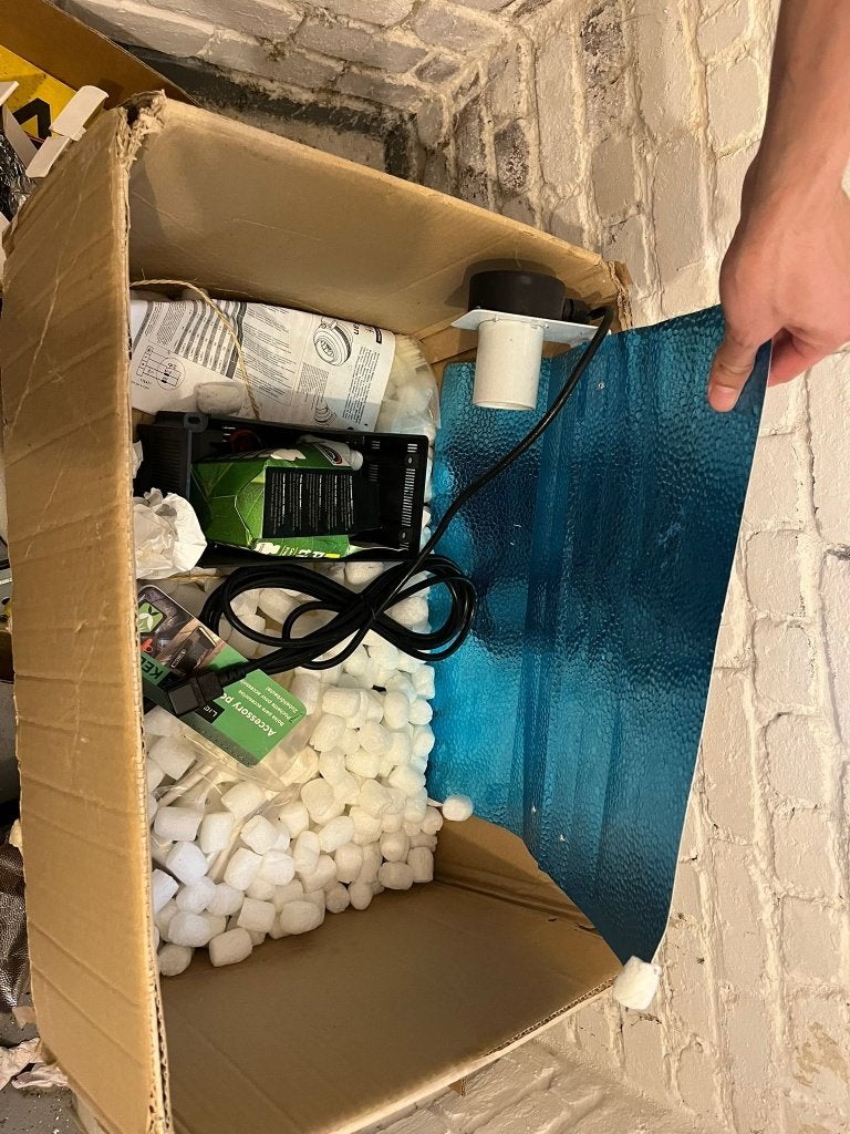 Box intérieur 1m sur 2, Enlèvement, Utilisé