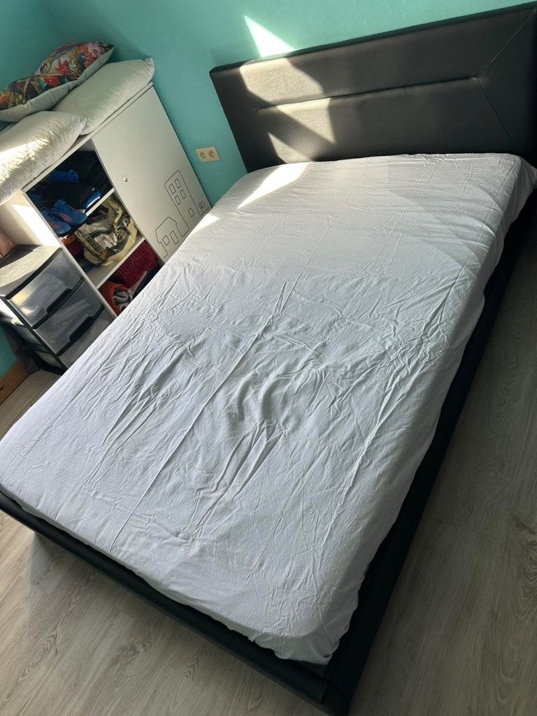 Lit 2 personnes simili cuir, Maison & Meubles, Chambre à coucher | Lits, Enlèvement ou Envoi, Noir