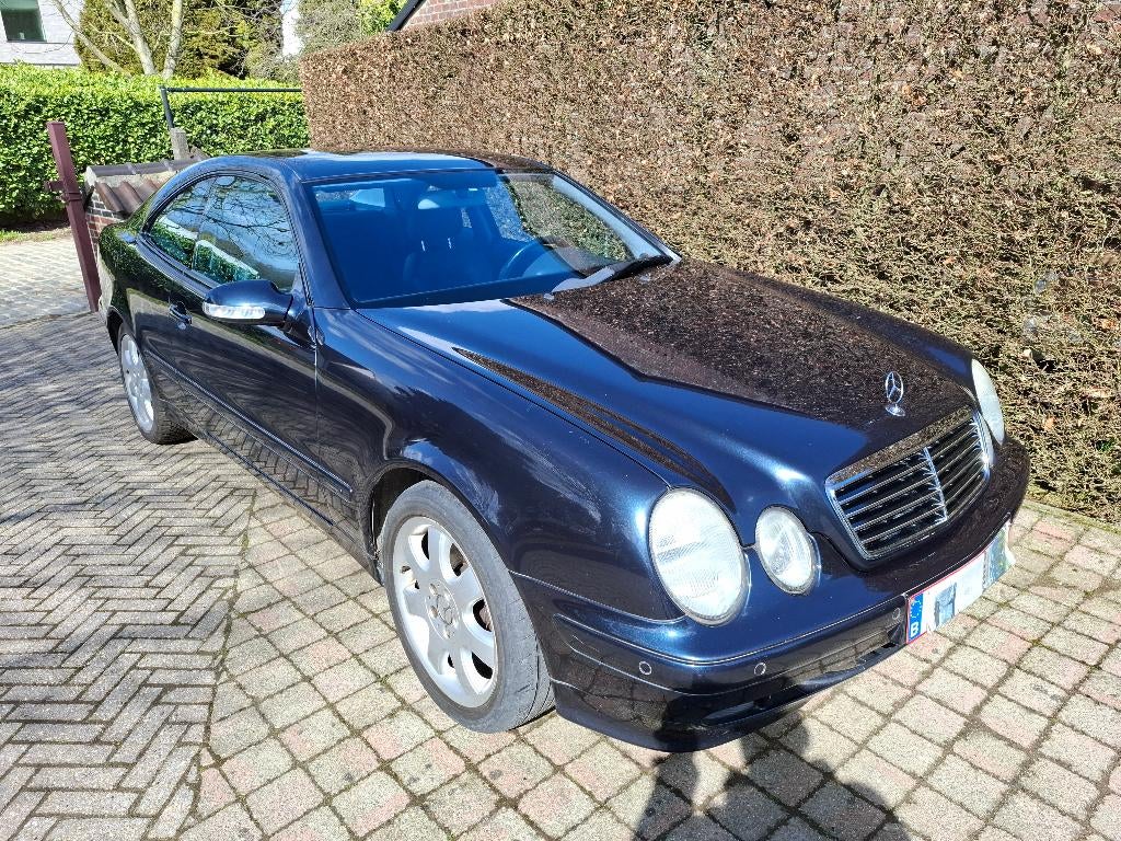 Mercedes CLK 200 Kompressor, Cuir, Achat, Attache-remorque, Boîte manuelle