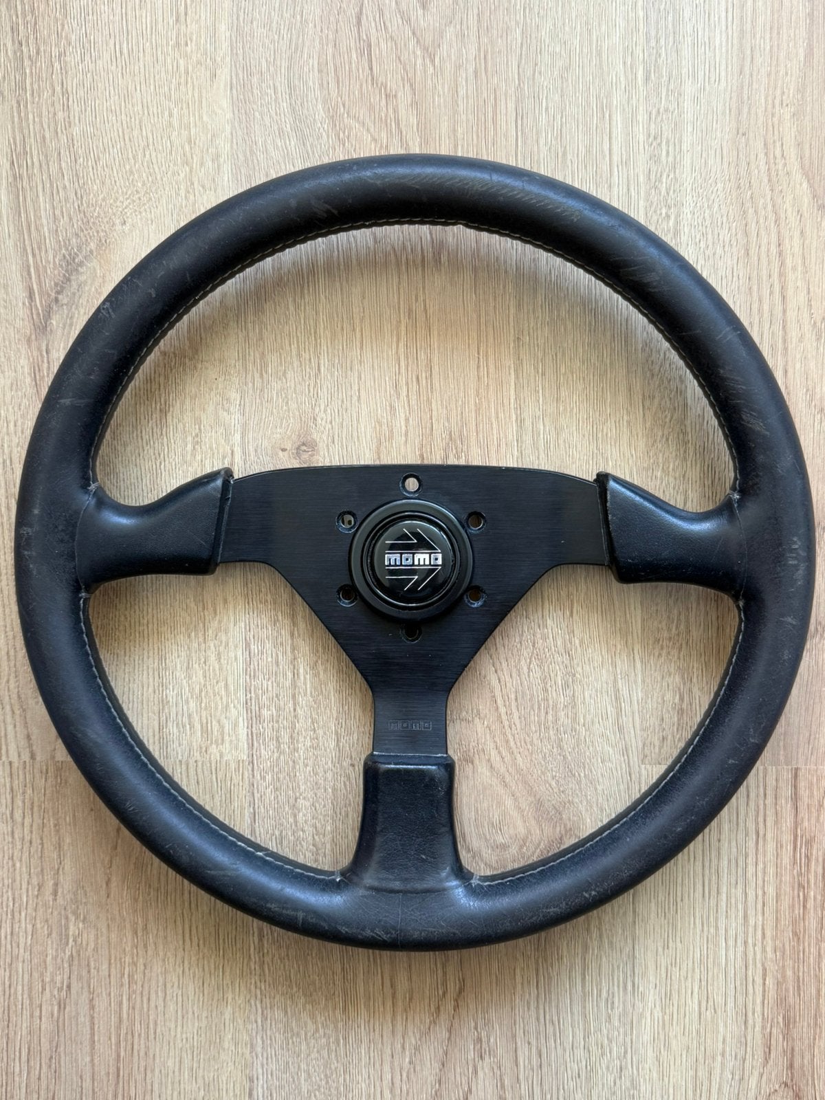 Momo V35 Leren Stuur VW Golf Polo Scirocco Jetta MK1 MK2, Auto-onderdelen, Ophalen of Verzenden, Gebruikt, Overige automerken