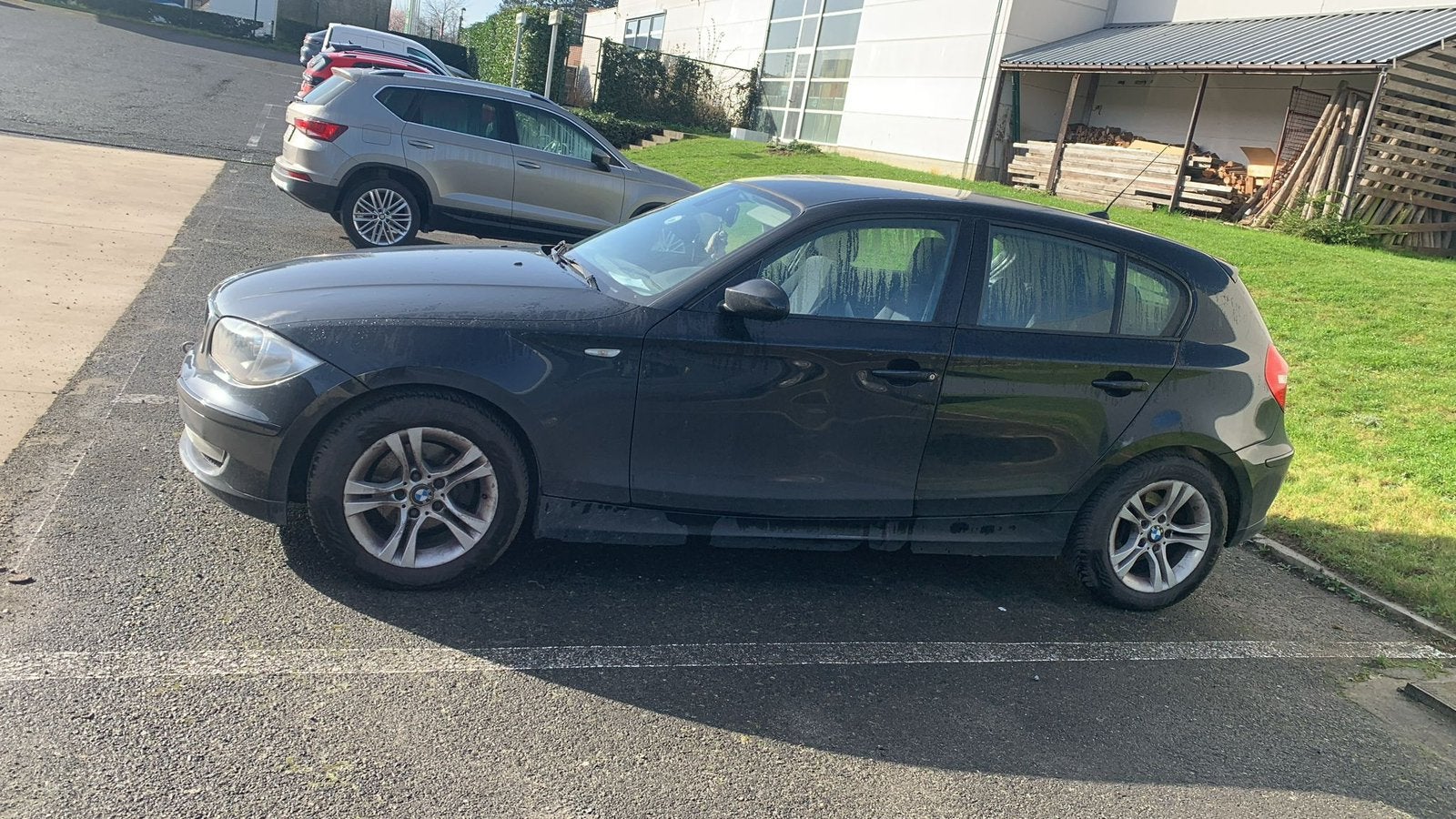 Bmw serie 1 E87 116i voor onderdelen of herstelling, Boîte manuelle, 5 portes, 5 places, Particulier