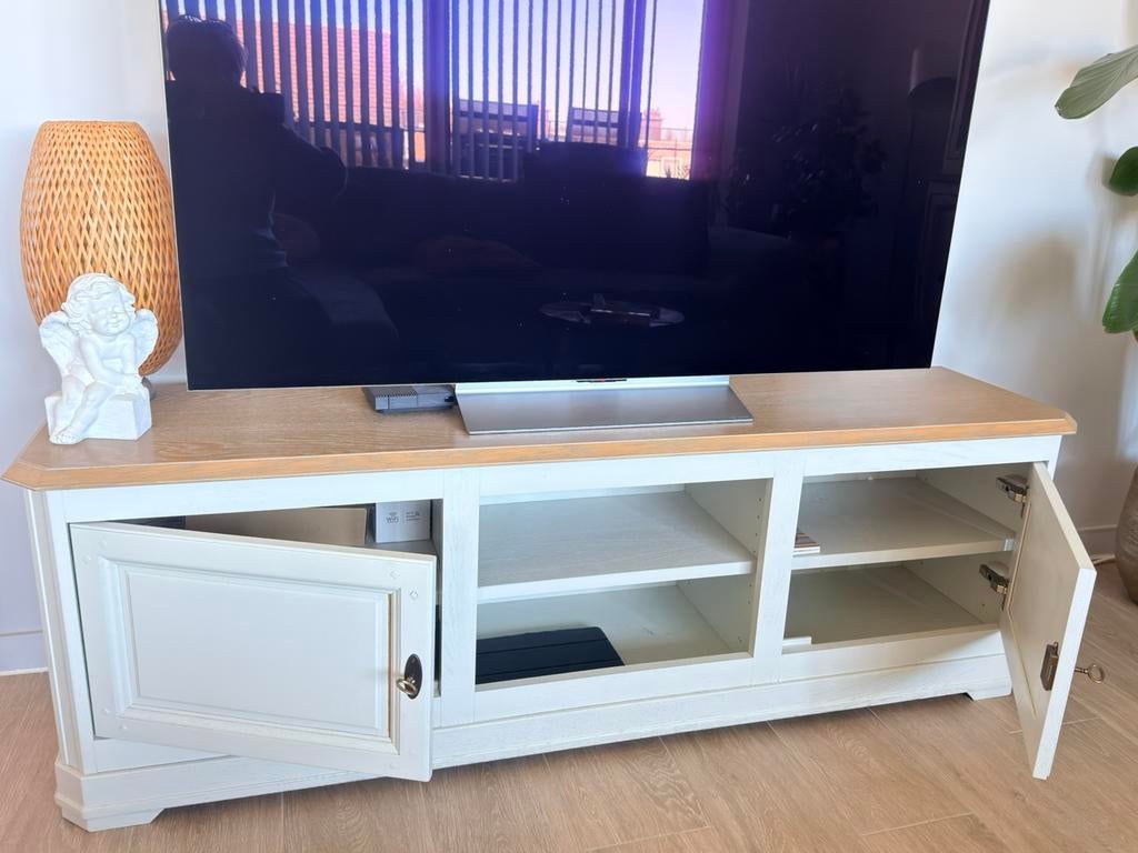 Prachtig landelijk massieve tv - kast !, Huis en Inrichting, Kasten |Televisiemeubels, Ophalen, Zo goed als nieuw