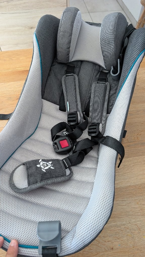 babyschaal voor Qeridoo fietskar, Fietsen en Brommers, Ophalen, Minder dan 20 kg, Zo goed als nieuw, Kinderkar