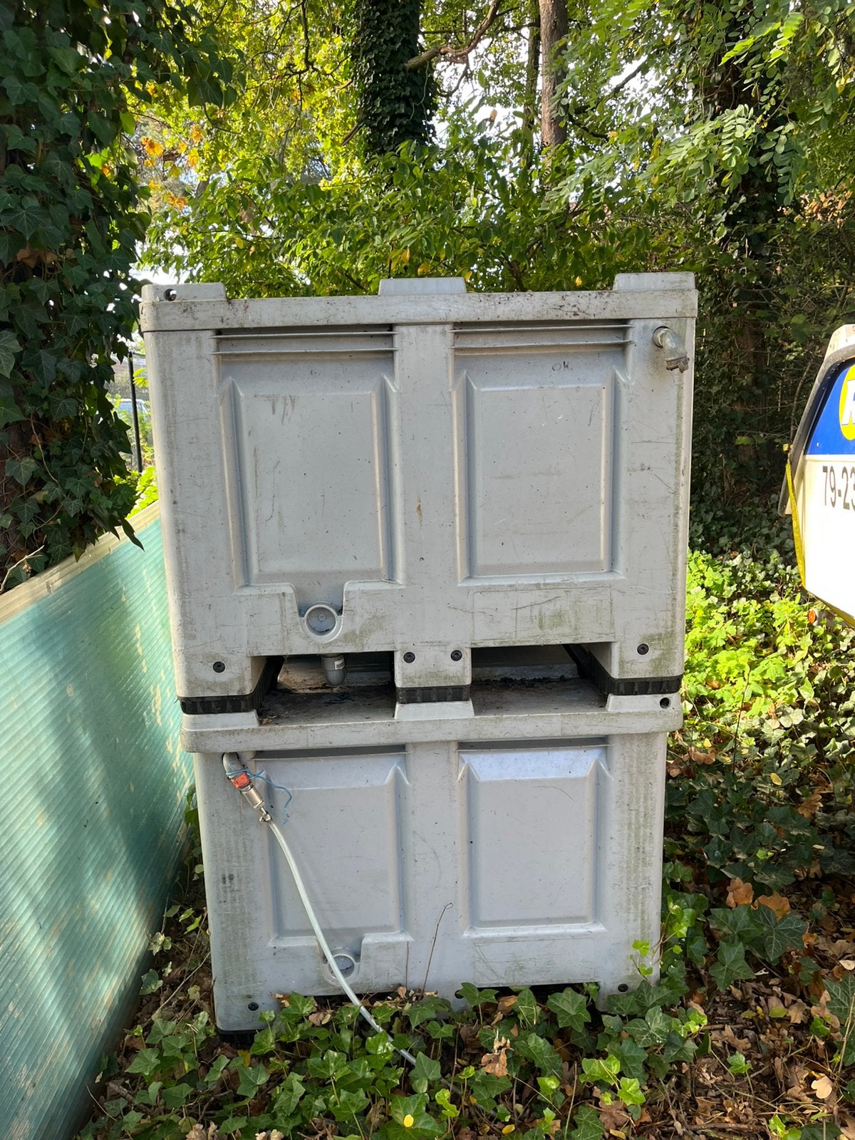 Palletboxen transport opslag koi’s.