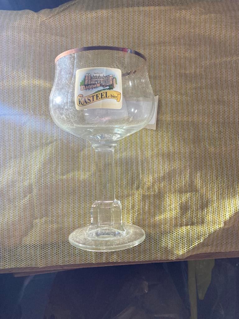 Kasteelbier, bierglazen, Verzamelen, Ophalen, Zo goed als nieuw, Glas of Glazen