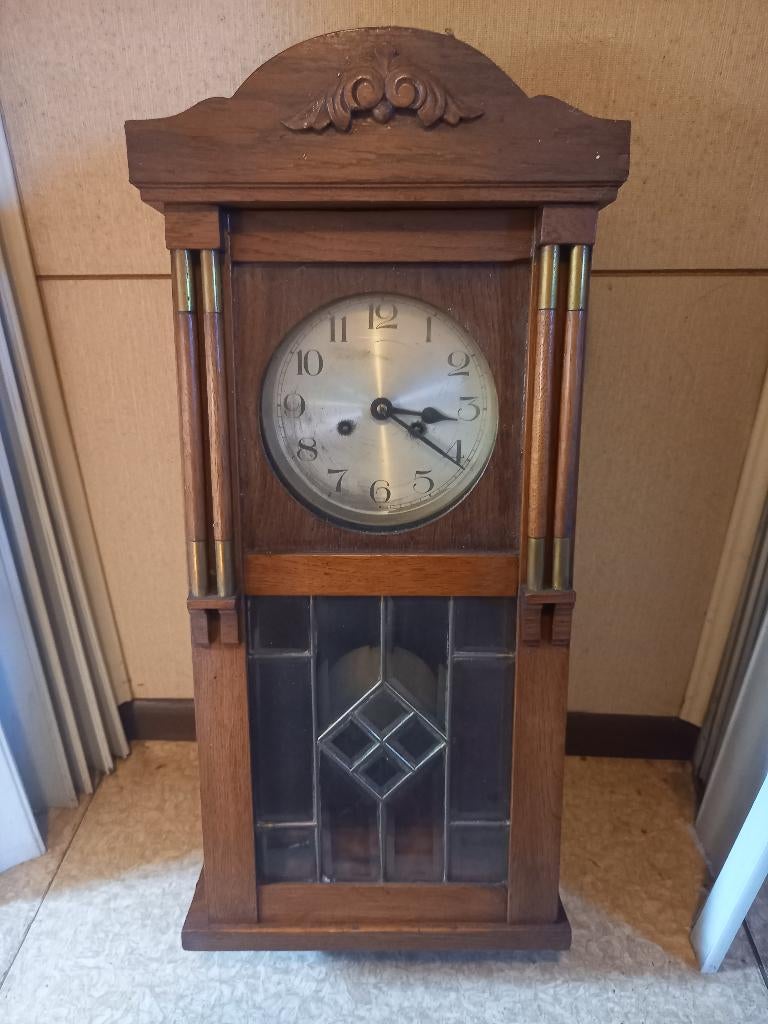horloge à pendule antique, Enlèvement